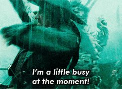 When someone calls me while I'm playing an online game