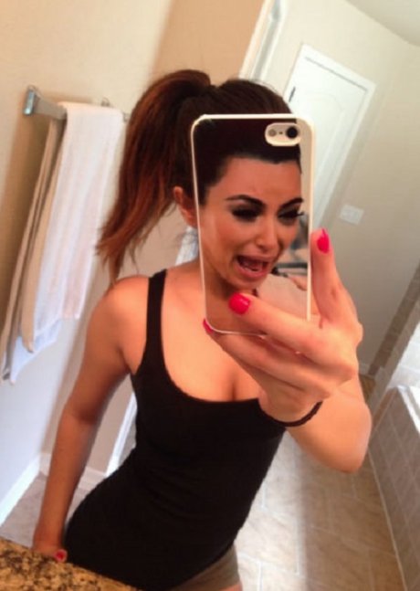This gives selfies a whole new meaning