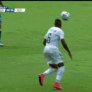 Mario Balotelli knees Álvaro Pereira in the head